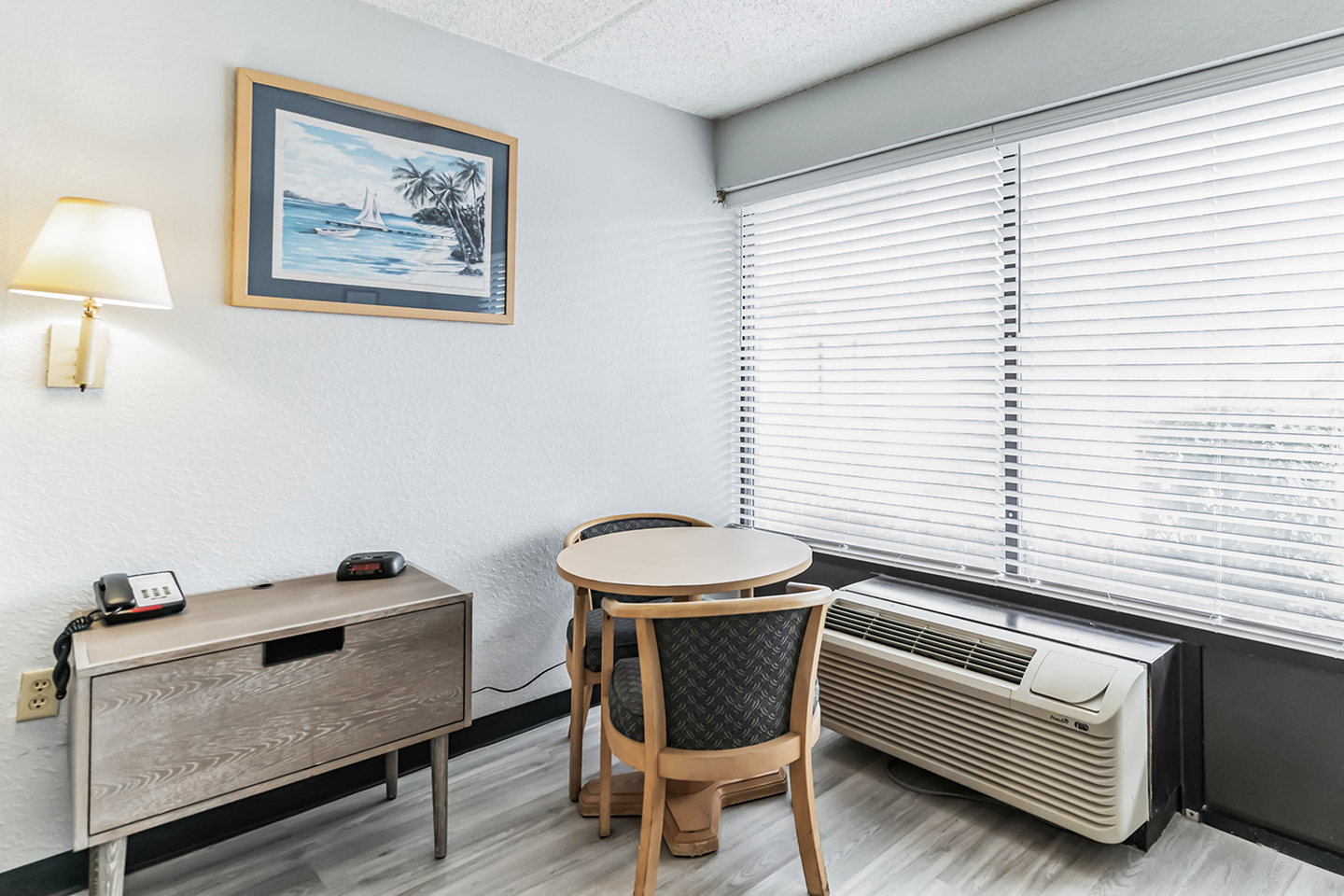 King Accessible Amenities